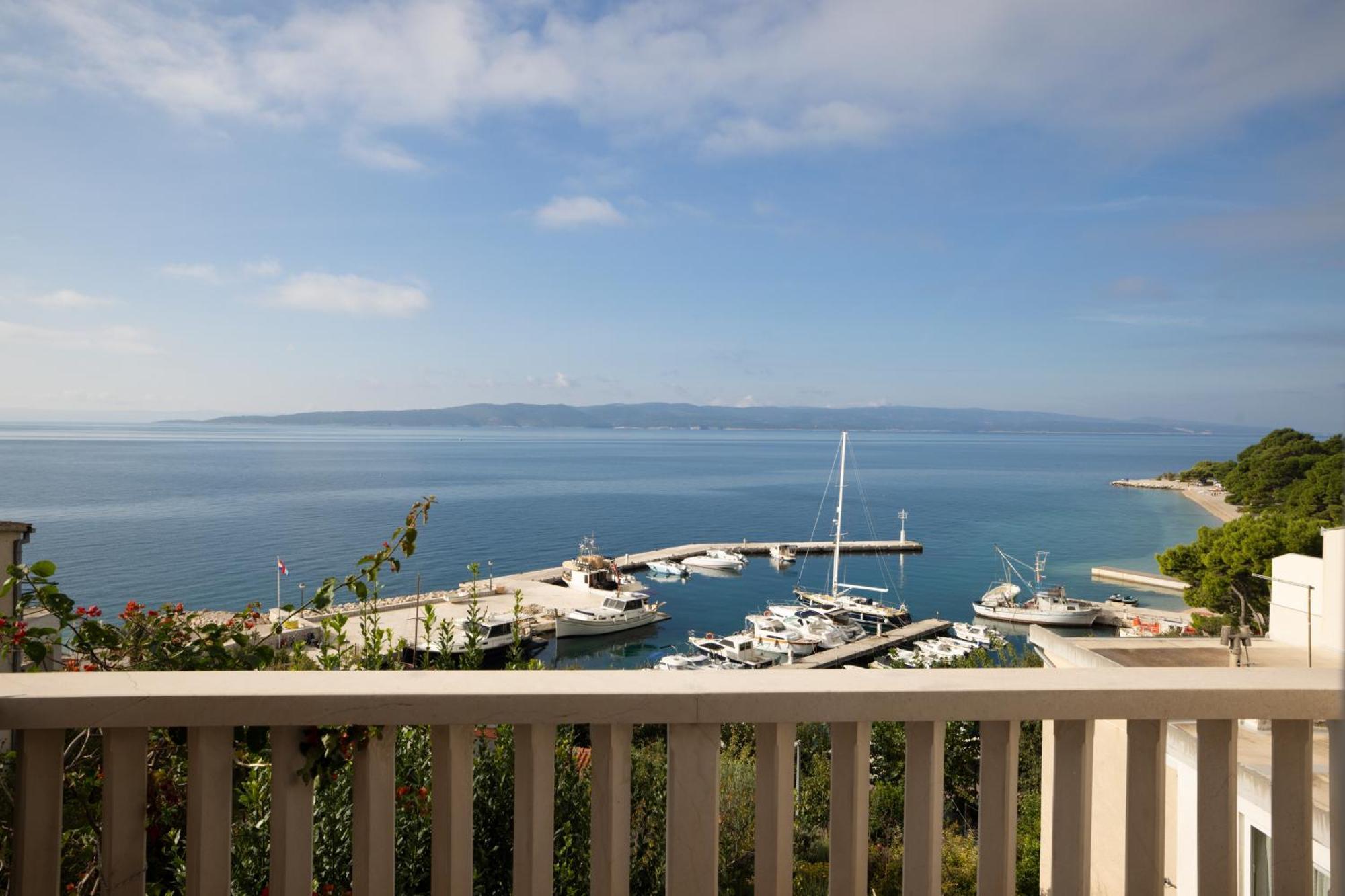 Apartmans Lale Brela Dış mekan fotoğraf