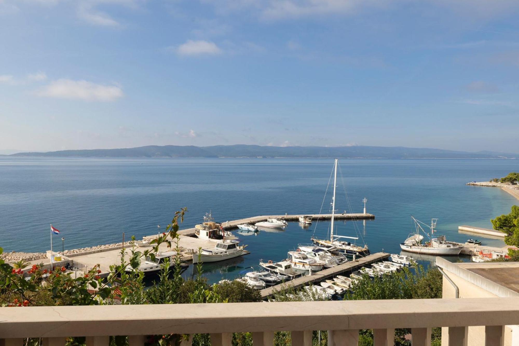 Apartmans Lale Brela Dış mekan fotoğraf